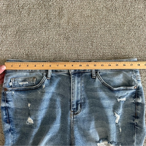 Judy Blue Rianna Hi-Rise Destroyed Shark Bite Skinny Jeans Size 16W - Picture 4 of 7